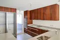Townhouse 251 m² Marbella, Spain