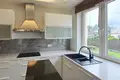 Apartamento 4 habitaciones 94 m² en Marki, Polonia