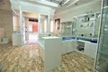 Commercial property 85 m² in Urbanizacion Dona Pepa, Spain