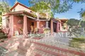 Villa 9 bedrooms 552 m² Benahavis, Spain
