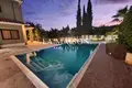 Dom 4 pokoi 338 m² Koinoteta Agiou Tychona, Cypr