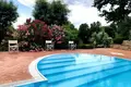 Casa 20 habitaciones 1 500 m² Casole dElsa, Italia