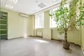 Commercial property 10 rooms 710 m² in Odesa, Ukraine