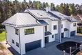 Haus 6 zimmer 322 m² Riga, Lettland