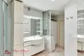 Mieszkanie 4 pokoi 140 m² Mińsk, Białoruś