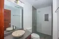6 bedroom house 385 m² Coxen Hole, Honduras