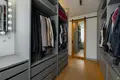 Mieszkanie 3 pokoi 89 m² Ryga, Łotwa