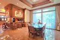 5 bedroom house  Chaophraya Surasak, Thailand