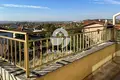 4 bedroom house 318 m² Burgas, Bulgaria