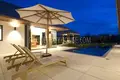3-Schlafzimmer-Villa 275 m² Rawai, Thailand