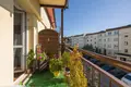 Mieszkanie 3 pokoi 76 m² Warszawa, Polska