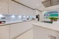 2 bedroom apartment 11 m² in London, United Kingdom