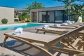 Haus 5 Schlafzimmer 350 m² Vodnjan, Kroatien