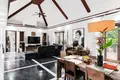 5 bedroom villa 530 m² Rawai, Thailand