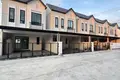 3 bedroom townthouse 100 m² Bang Lamung, Thailand