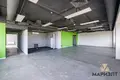 Oficina 6 habitaciones 300 m² en Minsk, Belarús