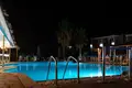 Hôtel 1 056 m² à Skala Rachoniou, Grèce