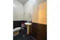 Büro 35 m² in Tirana, Albanien