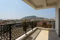 3 bedroom apartment 180 m² Muratpasa, Turkey