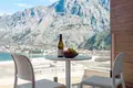 2 bedroom condo 136 m² Skaljari, Montenegro