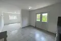 2 bedroom bungalow 100 m² Malina, Bulgaria