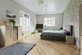 Casa 8 habitaciones 261 m² Riga, Letonia