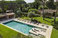 5 bedroom villa 250 m² in France, France