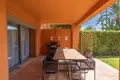 Mieszkanie 3 pokoi 135 m² Benahavis, Hiszpania