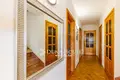 House 2 bathrooms 200 m² in Central Hungary, All countries