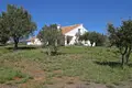 Вилла 4 спальни 350 м² Artola, Испания