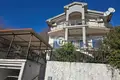 4 bedroom house 190 m² Buljarica, Montenegro