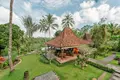 4-Schlafzimmer-Villa 1 500 m² Lebah A, Indonesien