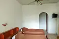 Hotel 850 m² in Nea Michaniona, Greece