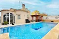 Villa de tres dormitorios 75 m² Orihuela, Španjolska