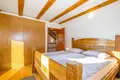 Casa 8 habitaciones 262 m² Opcina Plaski, Croacia