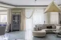 Двухуровневая квартира с современным ремонтом рядом с Цветным бульваром