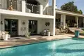 5 bedroom house 595 m² Bel Air, Spain