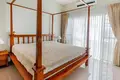 Villa de 2 dormitorios 106 m² Thalang, Tailandia