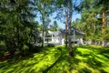 6 room house 1 077 m² Warsaw, Poland