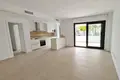 Mieszkanie 2 pokoi 80 m² Dos Hermanas, Hiszpania