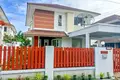 Casa 3 habitaciones  en Bang Lamung, Tailandia