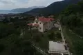 Haus 4 Schlafzimmer  Kavac, Montenegro
