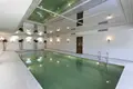 Villa 12 bedrooms 2 147 m² Cannes, France