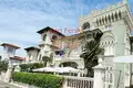Отель 1 050 м² Ливорно, Италия