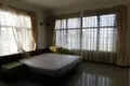 Dom 4 pokoi  Akra, Ghana