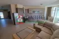 Квартира 3 комнаты 237 м² Несебр, Болгария