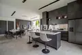Вилла 4 комнаты 263 м² Sunthonphu, Таиланд