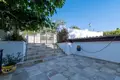 4 bedroom house 230 m² Dos Hermanas, Spain