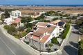 villa de 5 chambres 826 m² Derýnia, Chypre