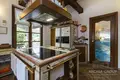 5-Schlafzimmer-Villa 500 m² Cerro, Italien